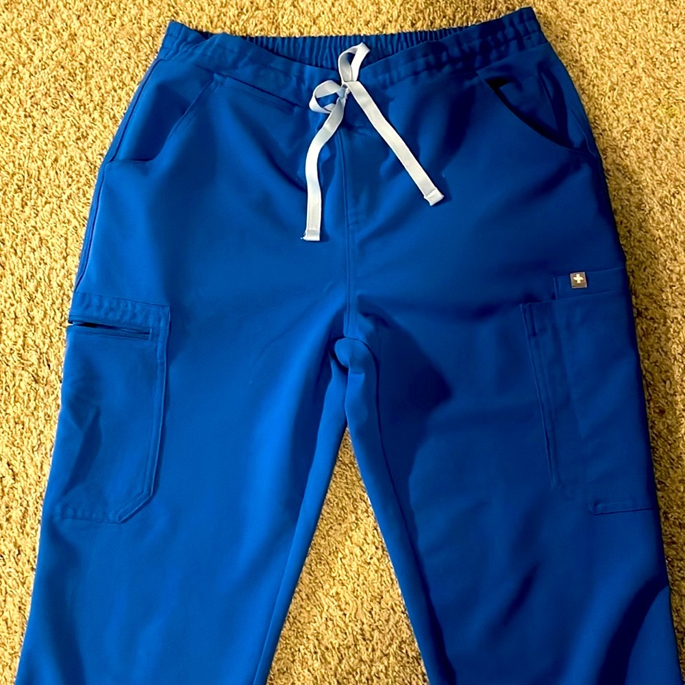 Figs Yola royal blue scrubs